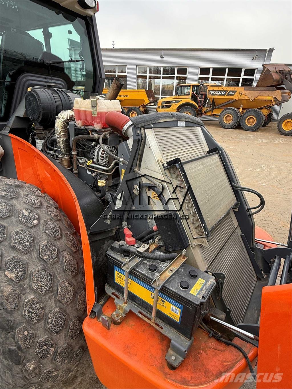 Hamm H 13i مداحل أحادية الأسطوانة