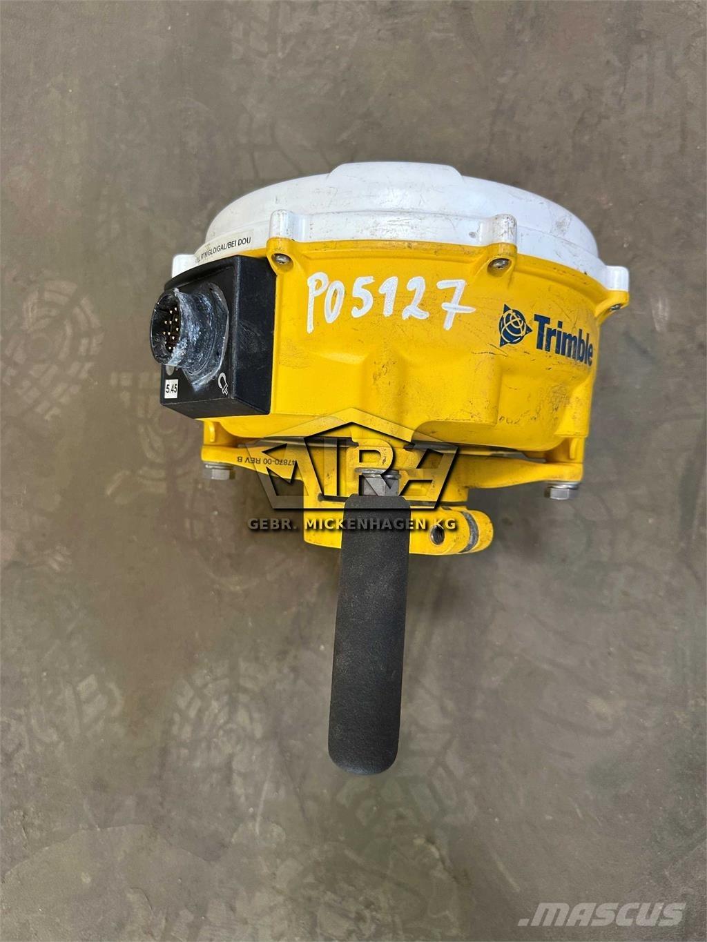Trimble MS995 أخرى