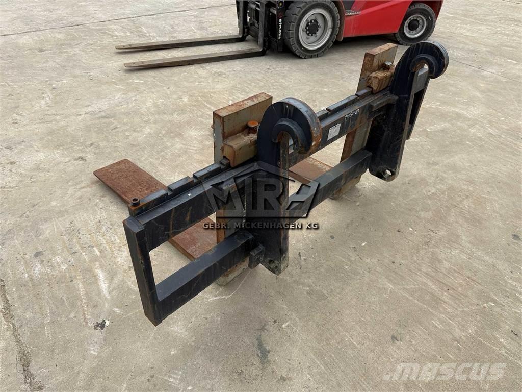 Volvo L150 - L180 شوكات