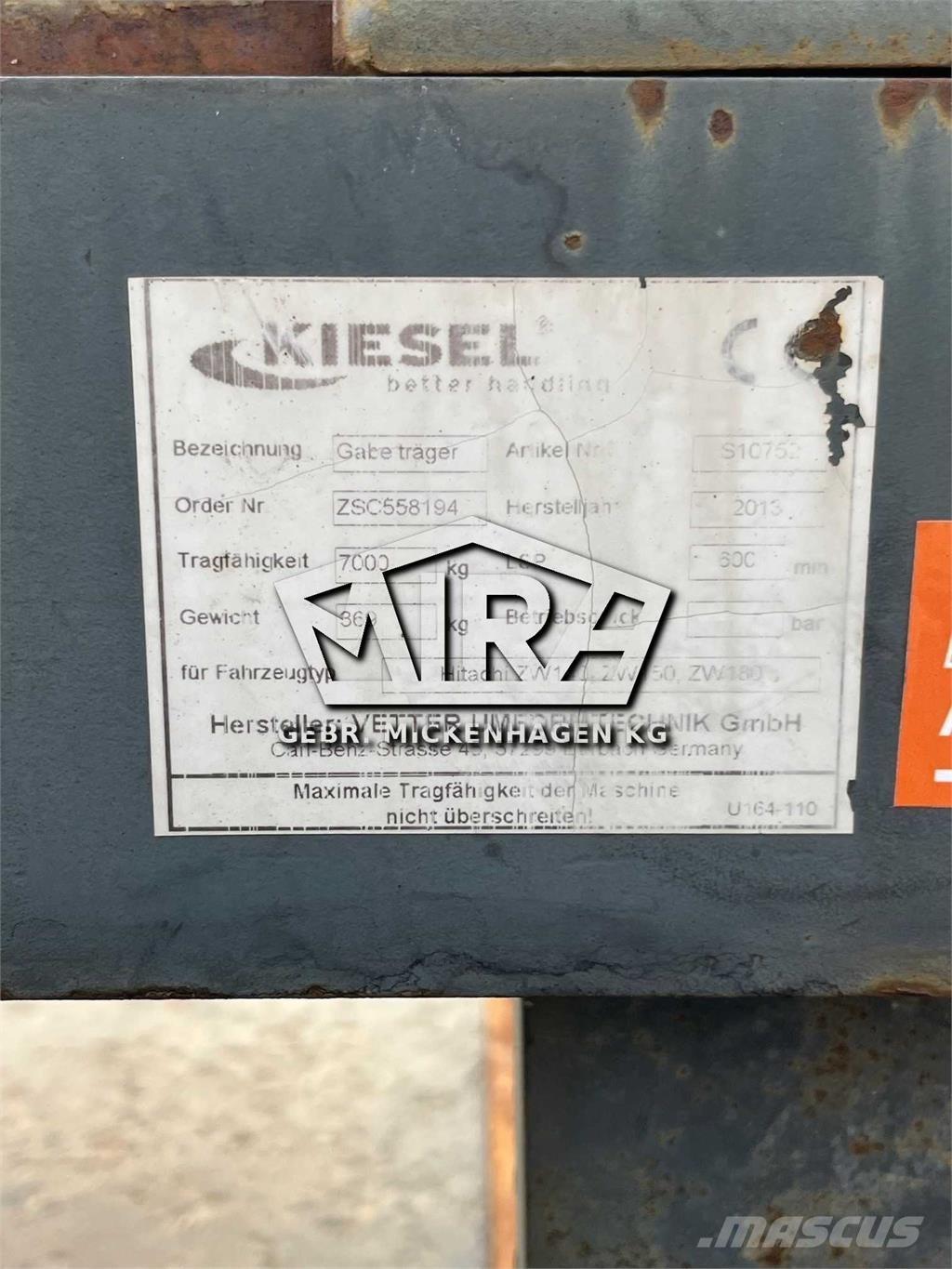 Volvo SW / L90 شوكات