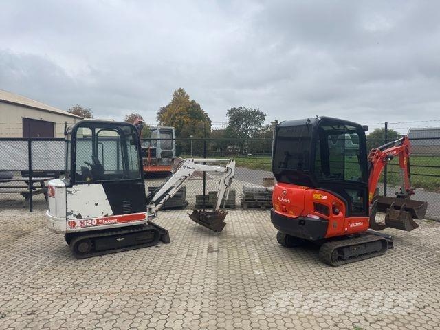 Bobcat X 320 حفارات صغيرة أقل من 7 طن (حفارات صغيرة)