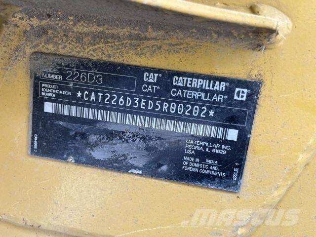 CAT 226D3 أخرى