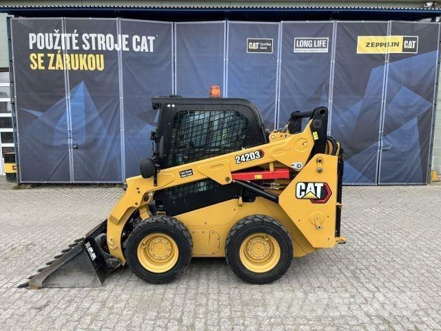 CAT 242D3 أخرى