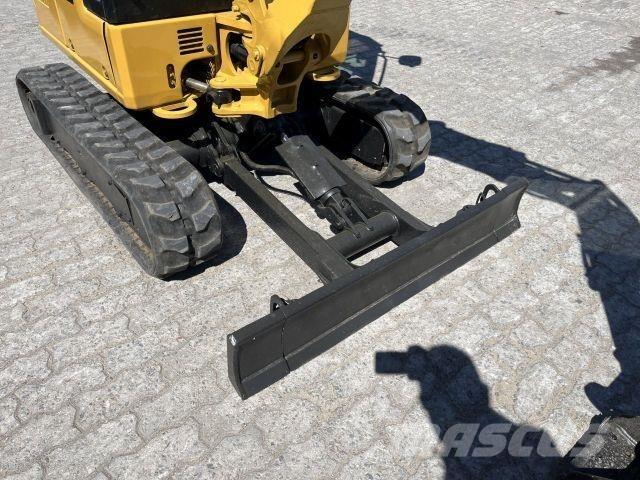 CAT 301.8 أخرى