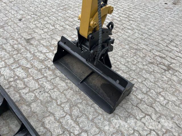 CAT 301.8 أخرى