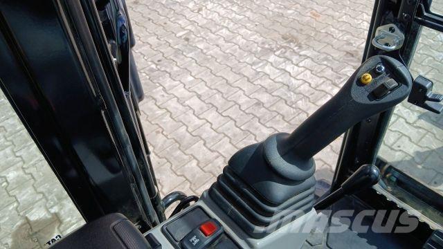 CAT 302 CR أخرى