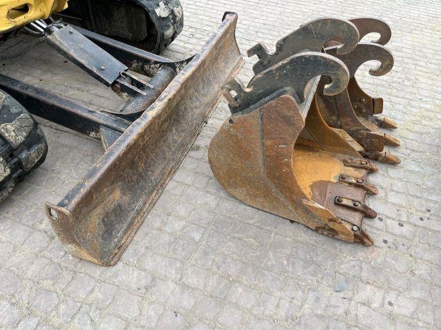 CAT 305E2 CR أخرى