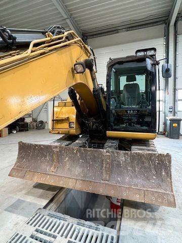 CAT 311 F حفارات زحافة