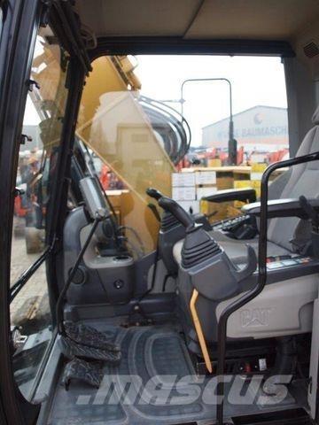 CAT 311 FLRR حفارات زحافة