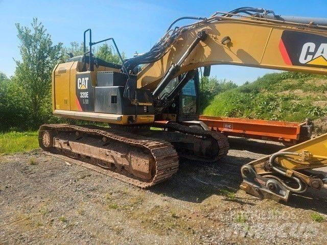 CAT 320 ELRR حفارات زحافة