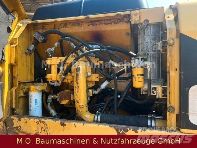 CAT 322 BLN حفارات زحافة