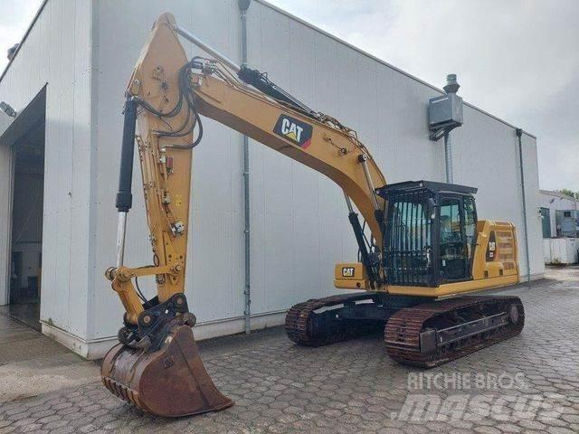 CAT 323 أخرى