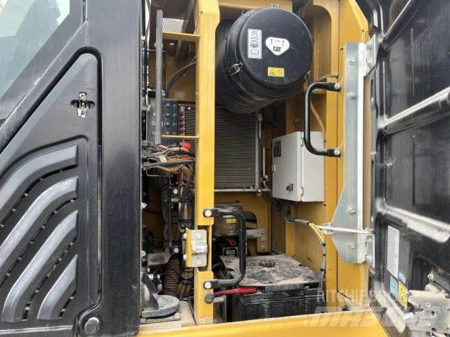 CAT 326F LN أخرى