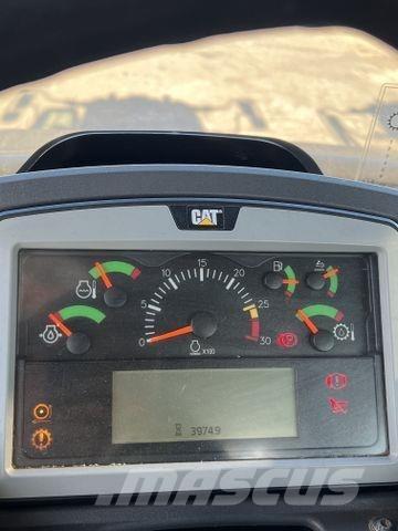 CAT 730 أخرى