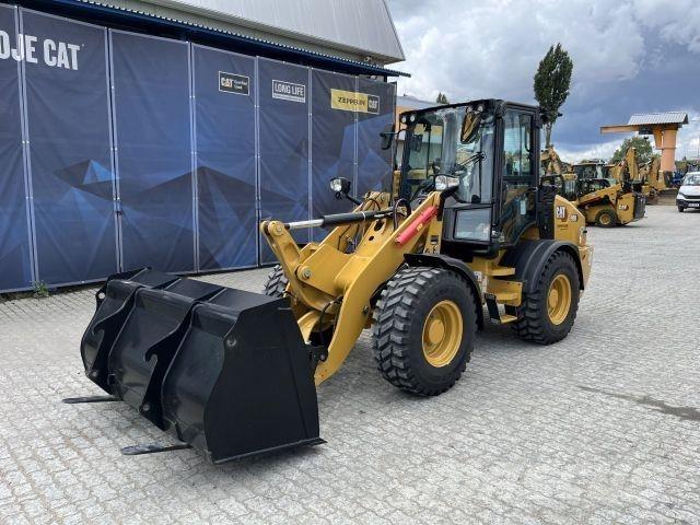 CAT 908 أخرى