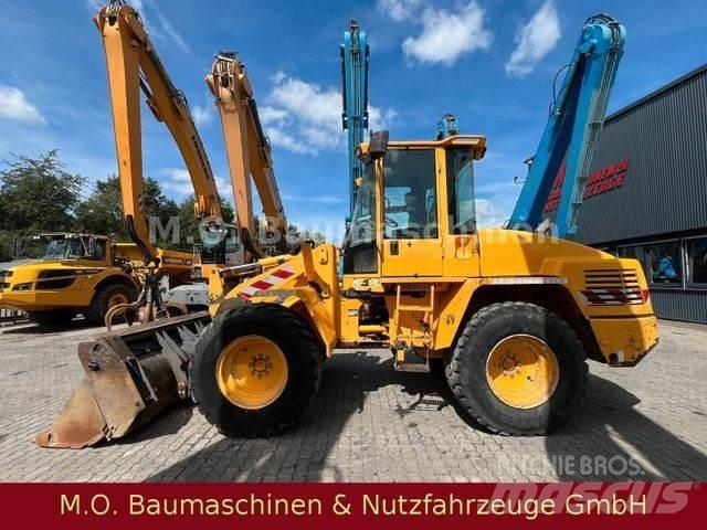 CAT 914 G لوادر بعجل