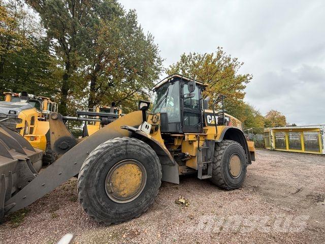 CAT 950 M لوادر بعجل