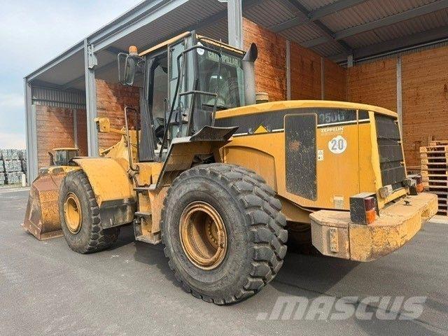 CAT 950G لوادر بعجل