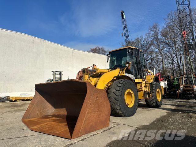 CAT 962 H لوادر بعجل