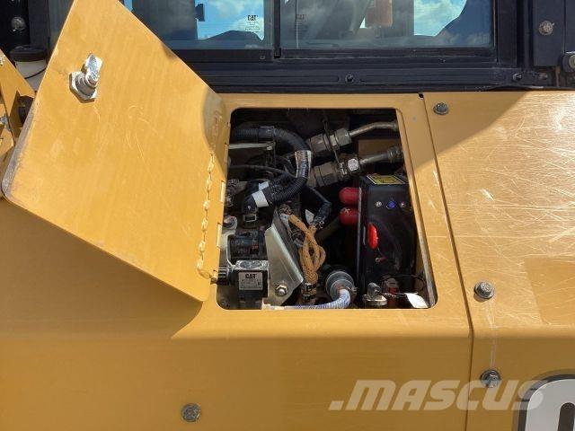 CAT D5 أخرى
