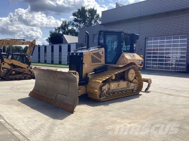 CAT D5 أخرى