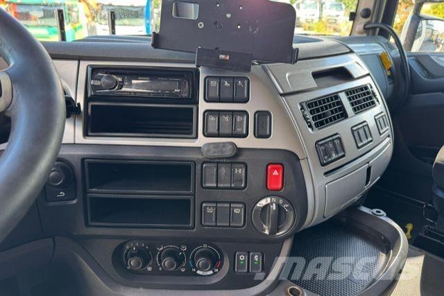 DAF XF460 4x2 وحدات الجر