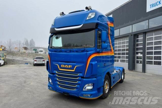 DAF XF530 4x2 وحدات الجر