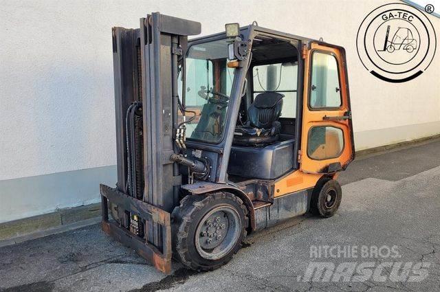 Doosan D35C-5 شاحنات الديزل