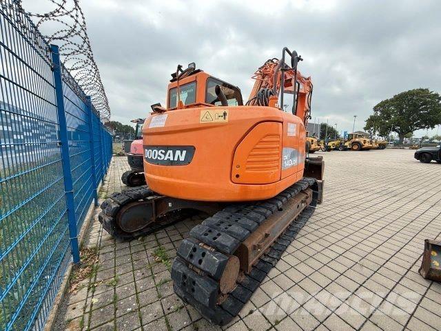 Doosan DX140LCR-3 حفارات زحافة
