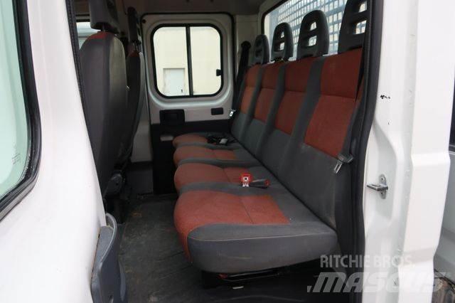 Fiat Ducato شاحنات خفيفة/مفصلية الجوانب