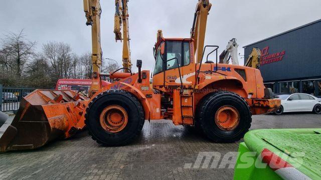 Fiat Kobelco W 270 لوادر بعجل