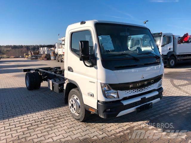 Fuso CANTER 7C18H شاحنات بمقصورة وهيكل
