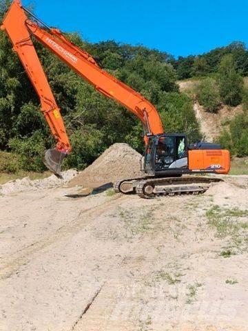 Hitachi ZX 210 LC حفارات زحافة
