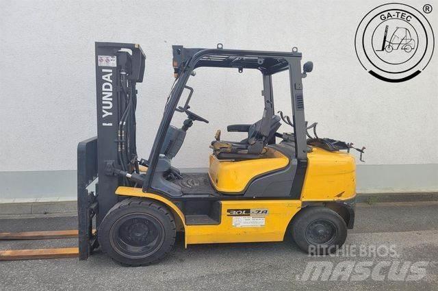 Hyundai 30L-7A شاحنات LPG
