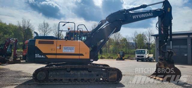 Hyundai HX 210 AL حفارات زحافة
