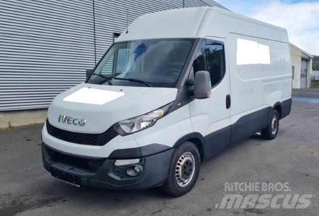 Iveco 35-170 شاحنة مقفلة