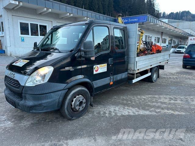 Iveco 65C17 شاحنات خفيفة/مفصلية الجوانب