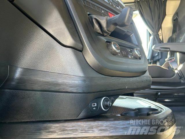 Iveco S-Way 530 وحدات الجر