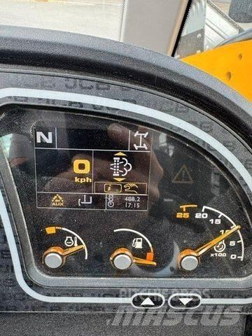 JCB 525-60 مناولات متداخلة