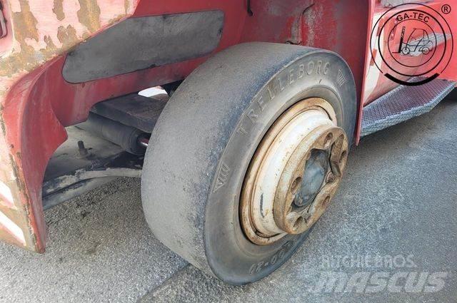 Kalmar DCE120-6 شاحنات الديزل
