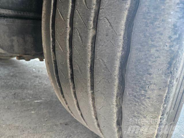 Knapen K 100 نصف مقطورات ذات هيكل صندوقي