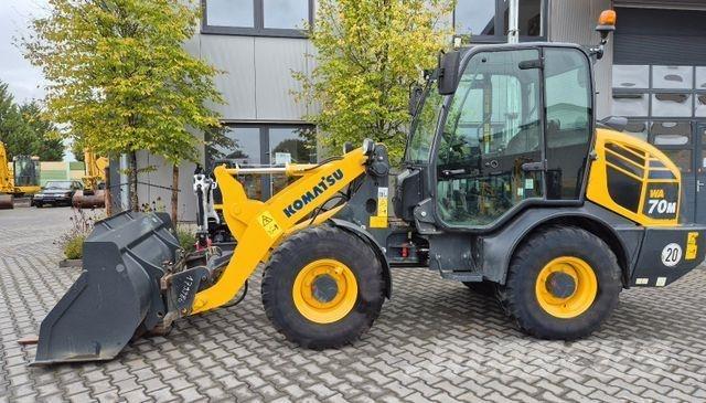 Komatsu WA 70 M-8 لوادر بعجل