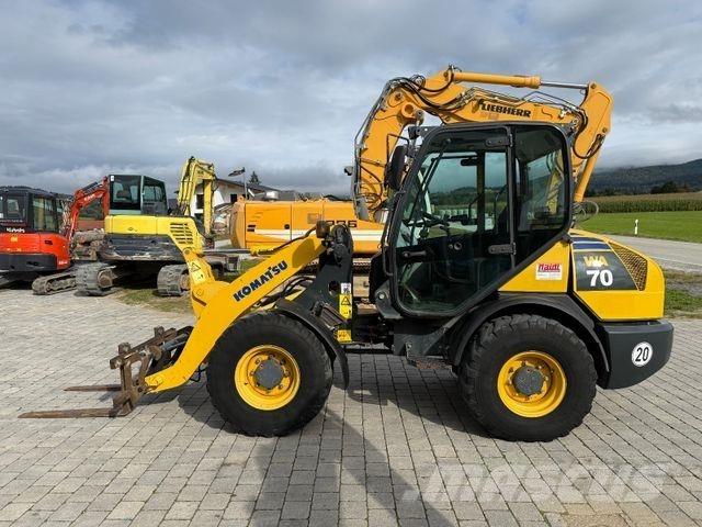 Komatsu WA70-5 لوادر بعجل