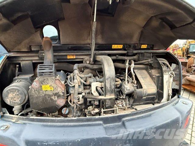 Kubota KX080-4 حفارات صغيرة أقل من 7 طن (حفارات صغيرة)