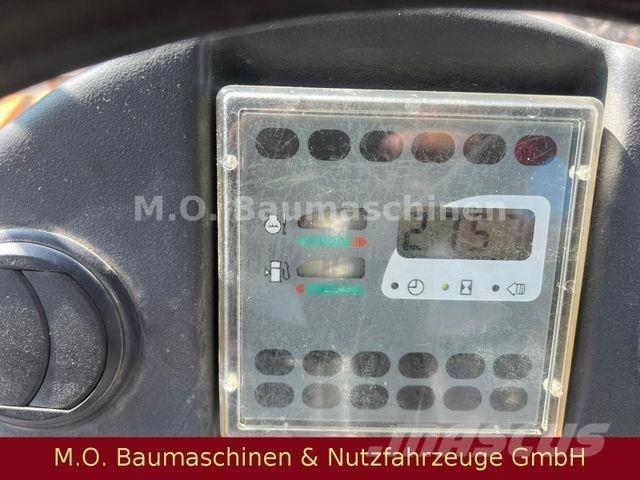 Liebherr L538 لوادر بعجل