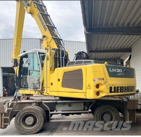 Liebherr LH30M حفارات بعجل