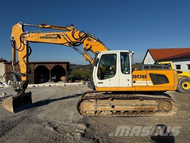 Liebherr R 906 LC حفارات زحافة