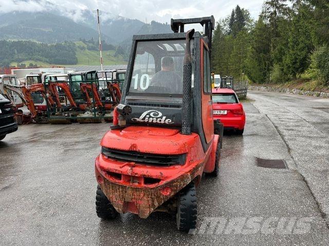 Linde H30D-30 شاحنات الطرق الوعرة