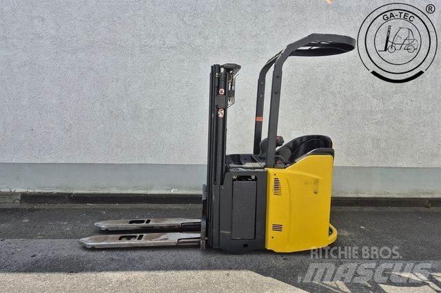 Linde L14SP معدات الرفع عالي المستوى