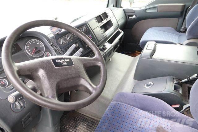 MAN 12.240 BL شاحنات بغطاء جانبي
